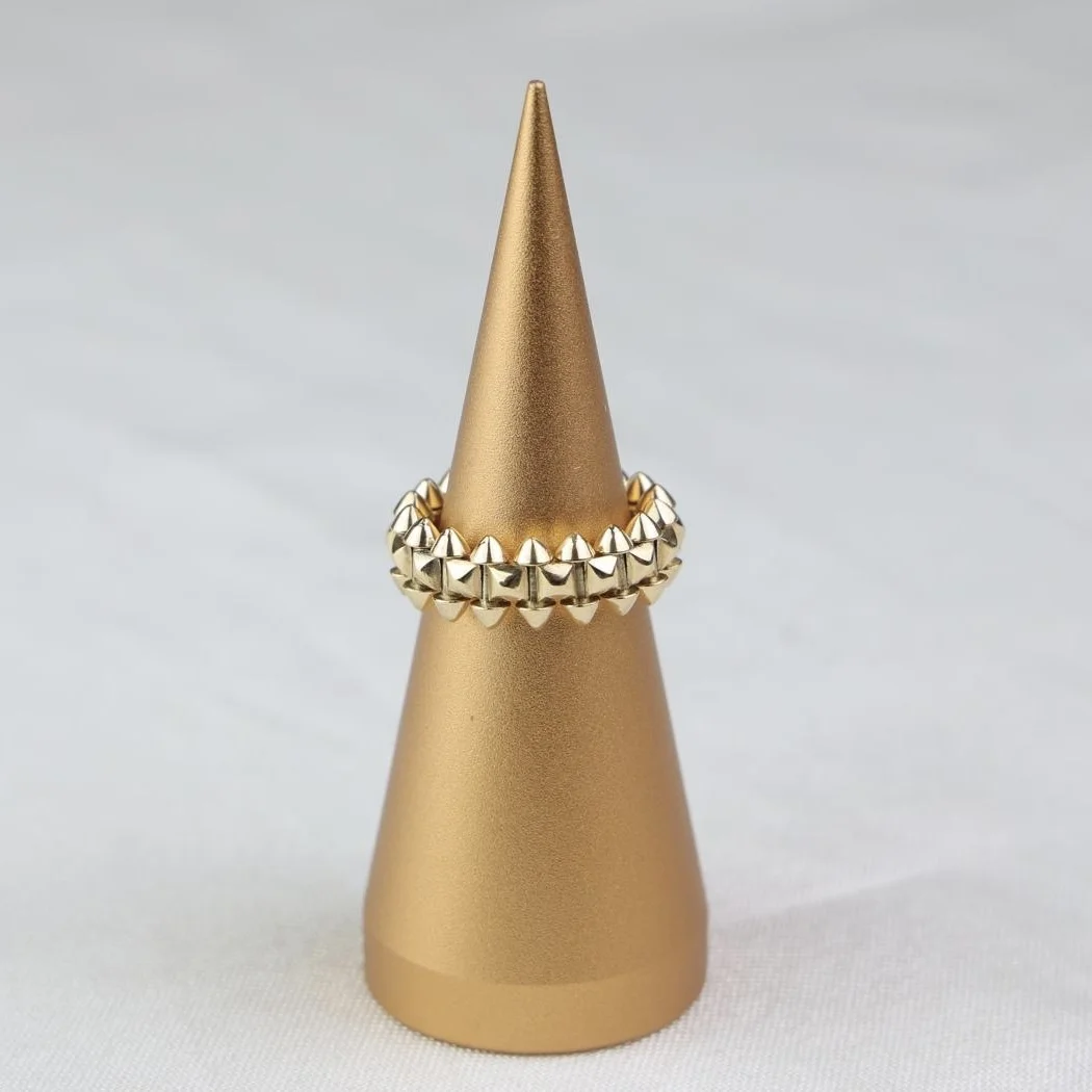 Solvéa Aegis Stud Ring 13.62g