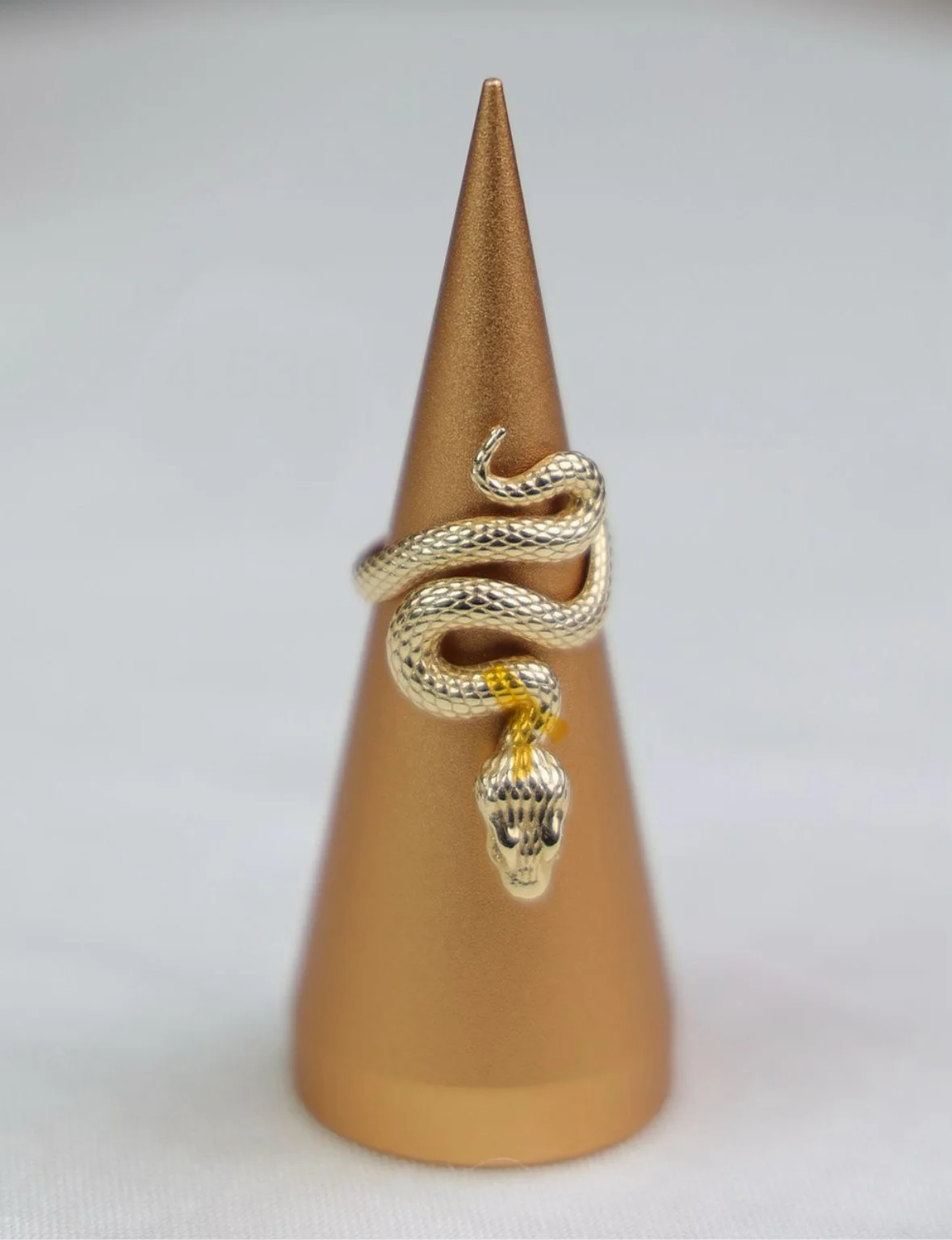 Solvéa Serpent Ascendant Ring 4.53G